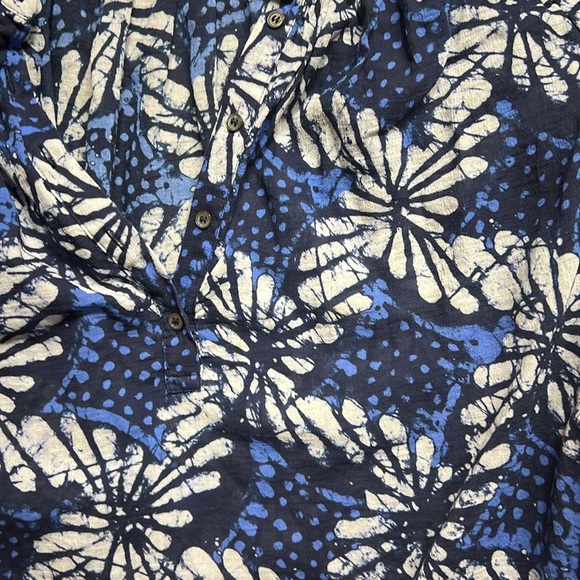 Xirena Sumer Water Floral Blue Top S - Picture 9 of 13